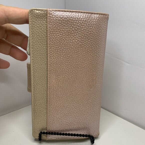 BUXTON Light Pink with Gold lock, Credit card holder. Lots of pockets. - Picture 2 of 6